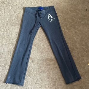 Aeropostale Low rise Flare pant